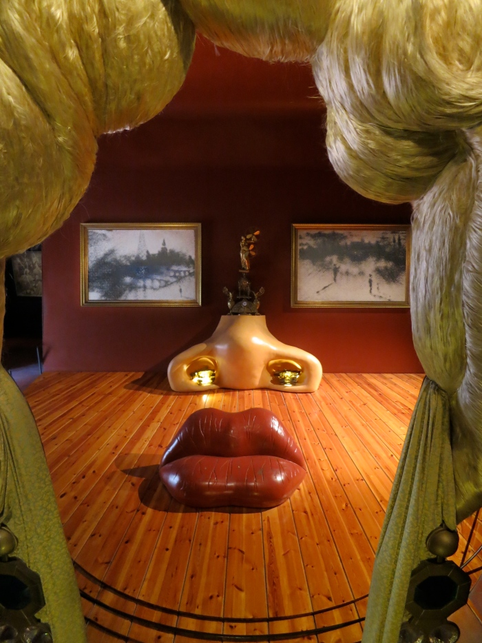 Dali Museum and Theatre, Copyright Mandy Sinclair 